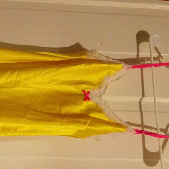 Victoria Secret Nightie Yellow & Pink - Picture 2 of 7